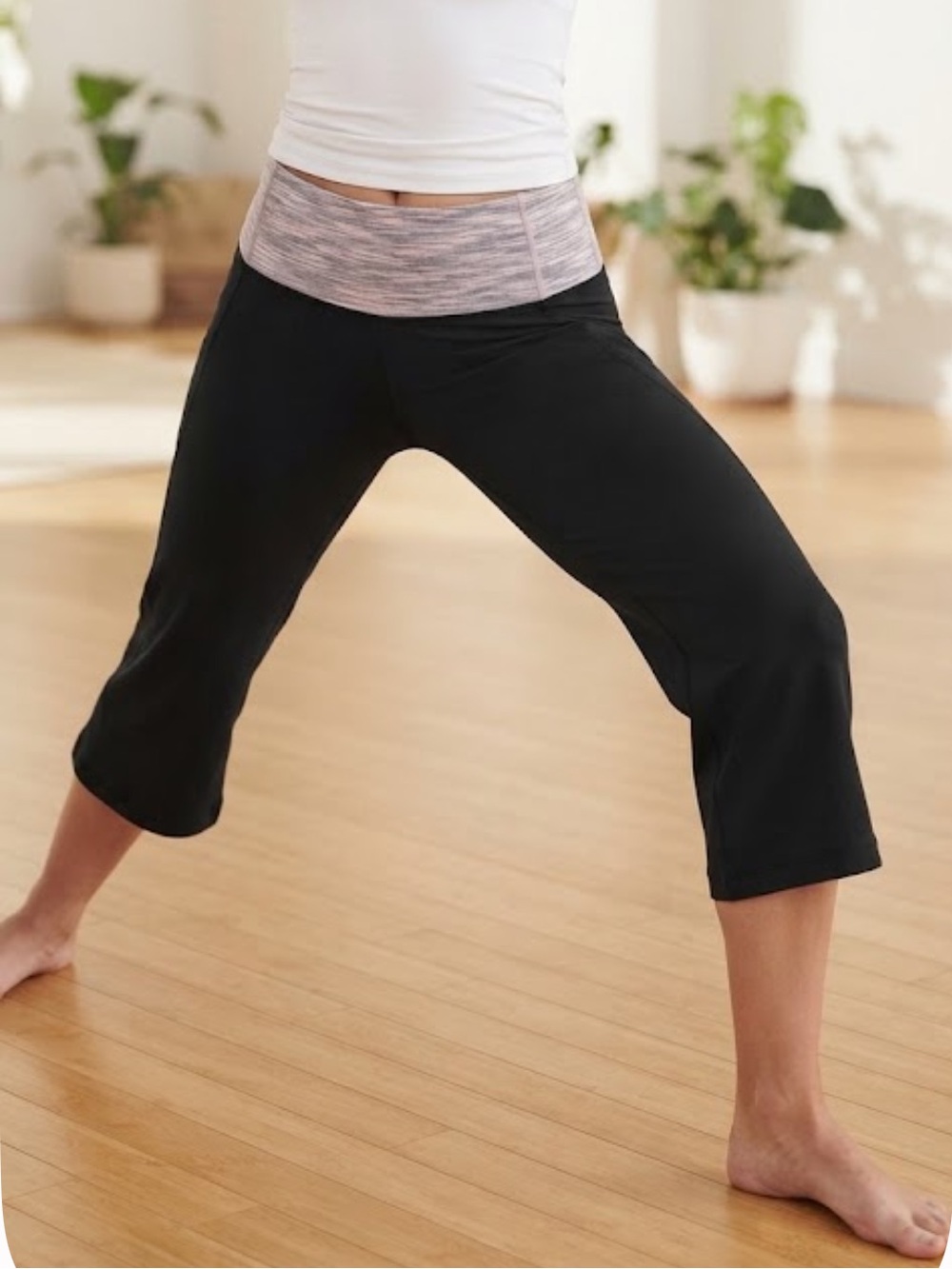 LULULEMON Gather & Crow Cropped Yoga Pants Vintage 2000’s Y2K Size 8